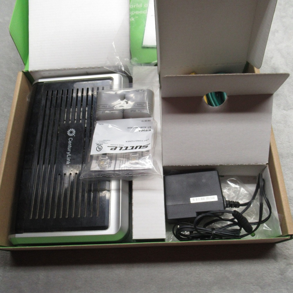 CenturyLink C1000A WiFi Router Modem Wireless High Speed Internet - Picture 4 of 9